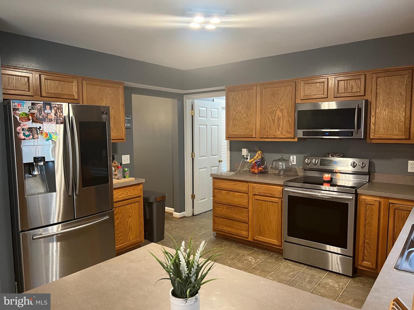 17034, 17030, 17046 LEE HWY, AMISSVILLE, Virginia 20106, 3 Bedrooms Bedrooms, ,3 BathroomsBathrooms,Residential,For sale,17034, 17030, 17046 LEE HWY,VACU2011098 MLS # VACU2011098