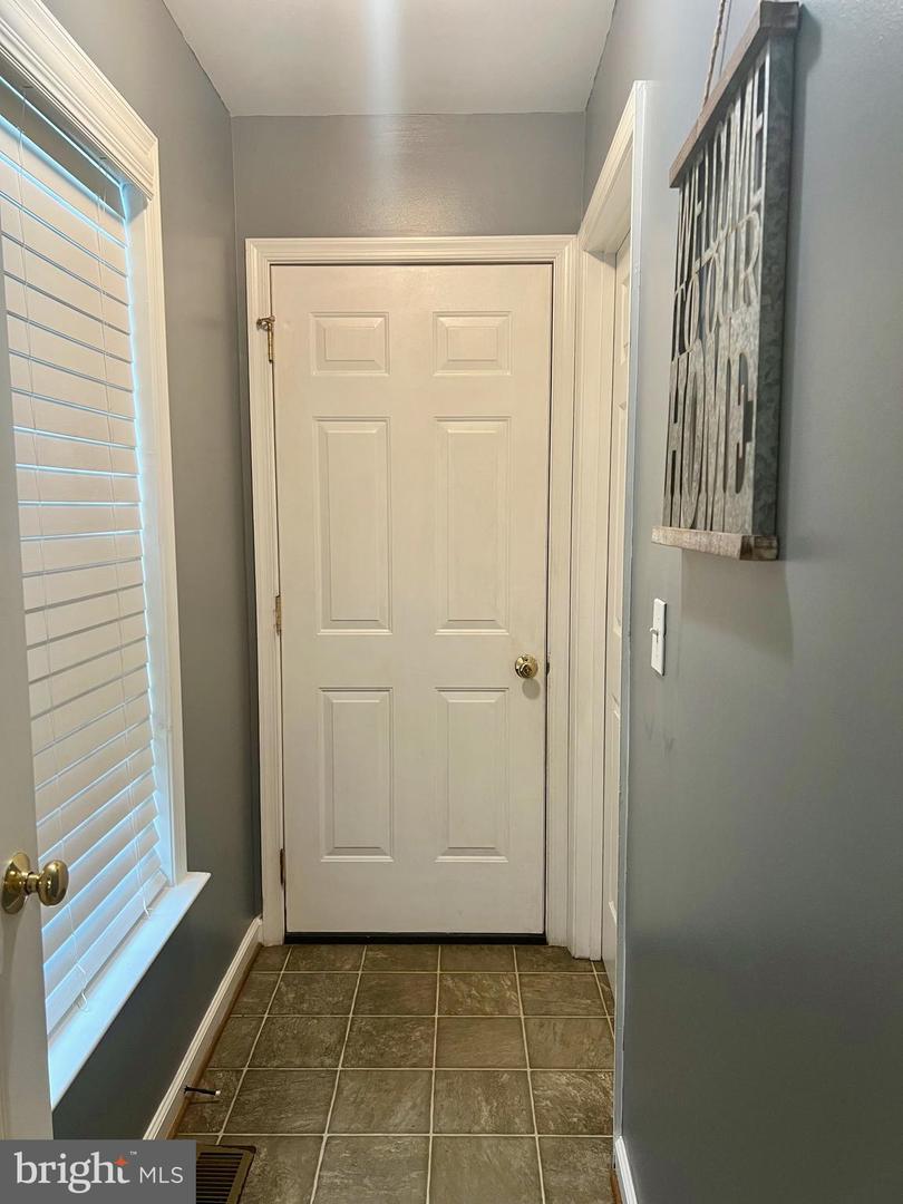 17034, 17030, 17046 LEE HWY, AMISSVILLE, Virginia 20106, 3 Bedrooms Bedrooms, ,3 BathroomsBathrooms,Residential,For sale,17034, 17030, 17046 LEE HWY,VACU2011098 MLS # VACU2011098