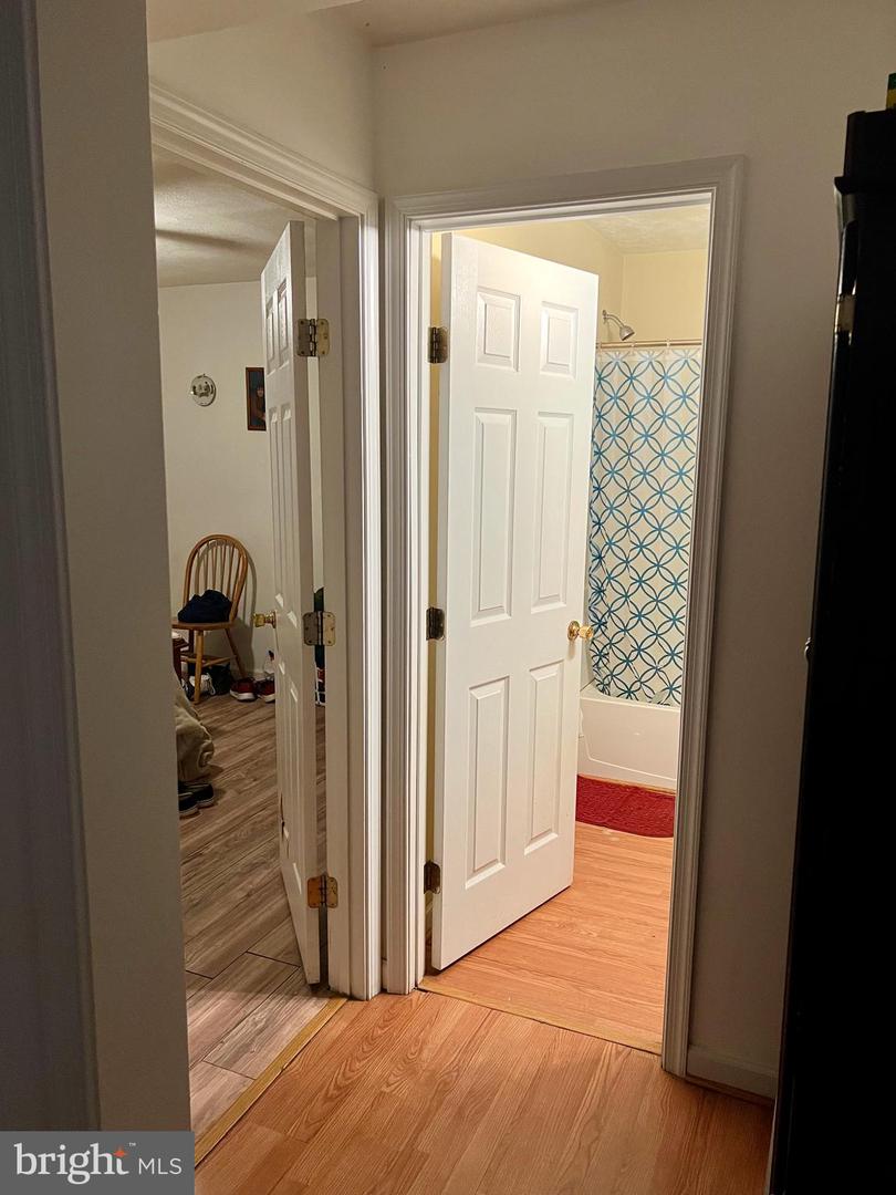 17034, 17030, 17046 LEE HWY, AMISSVILLE, Virginia 20106, 3 Bedrooms Bedrooms, ,3 BathroomsBathrooms,Residential,For sale,17034, 17030, 17046 LEE HWY,VACU2011098 MLS # VACU2011098