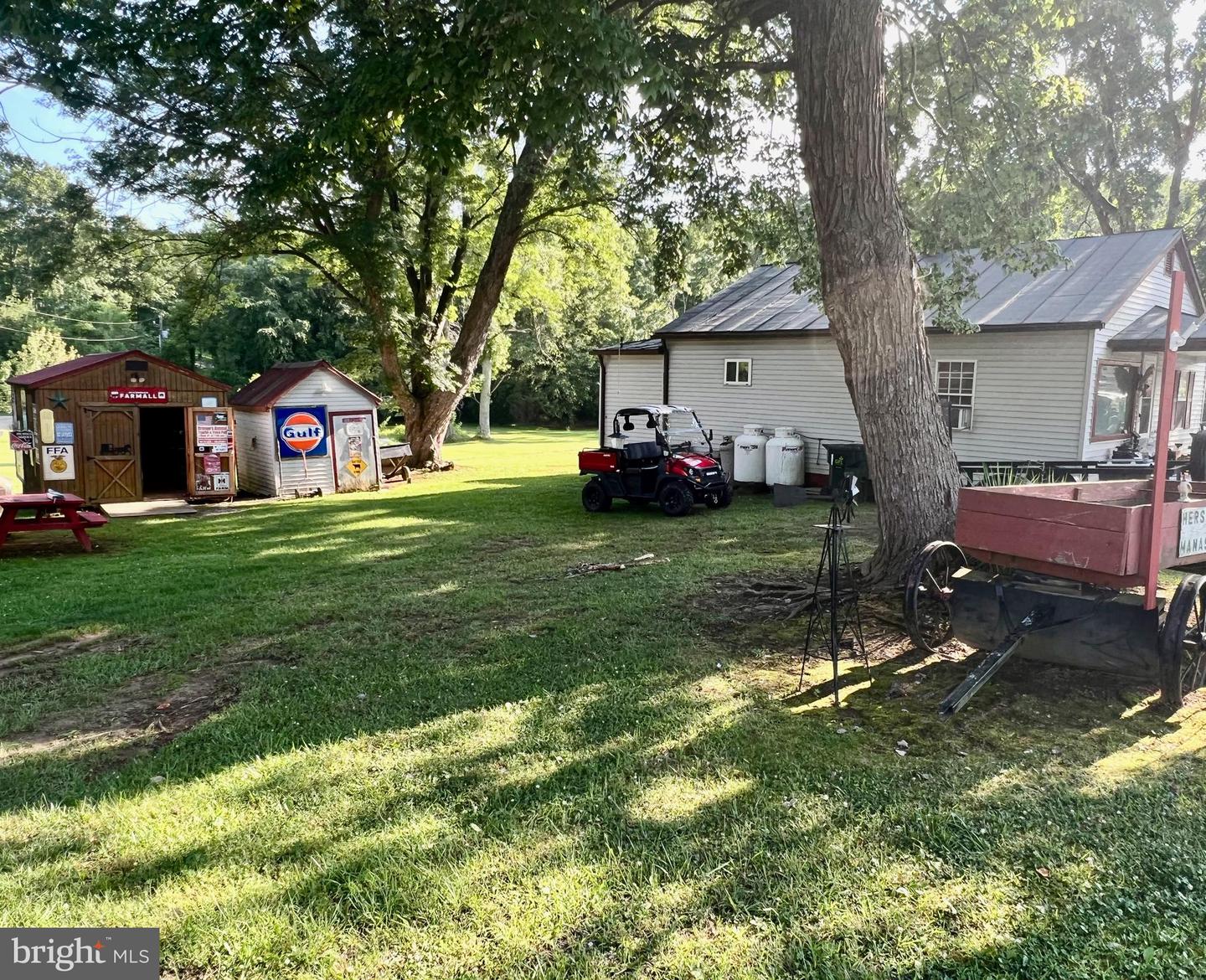 17034, 17030, 17046 LEE HWY, AMISSVILLE, Virginia 20106, 3 Bedrooms Bedrooms, ,3 BathroomsBathrooms,Residential,For sale,17034, 17030, 17046 LEE HWY,VACU2011098 MLS # VACU2011098