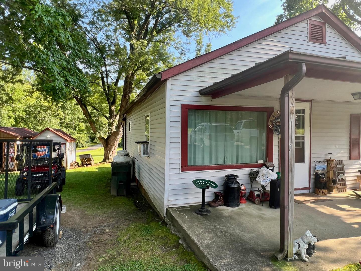 17034, 17030, 17046 LEE HWY, AMISSVILLE, Virginia 20106, 3 Bedrooms Bedrooms, ,3 BathroomsBathrooms,Residential,For sale,17034, 17030, 17046 LEE HWY,VACU2011098 MLS # VACU2011098