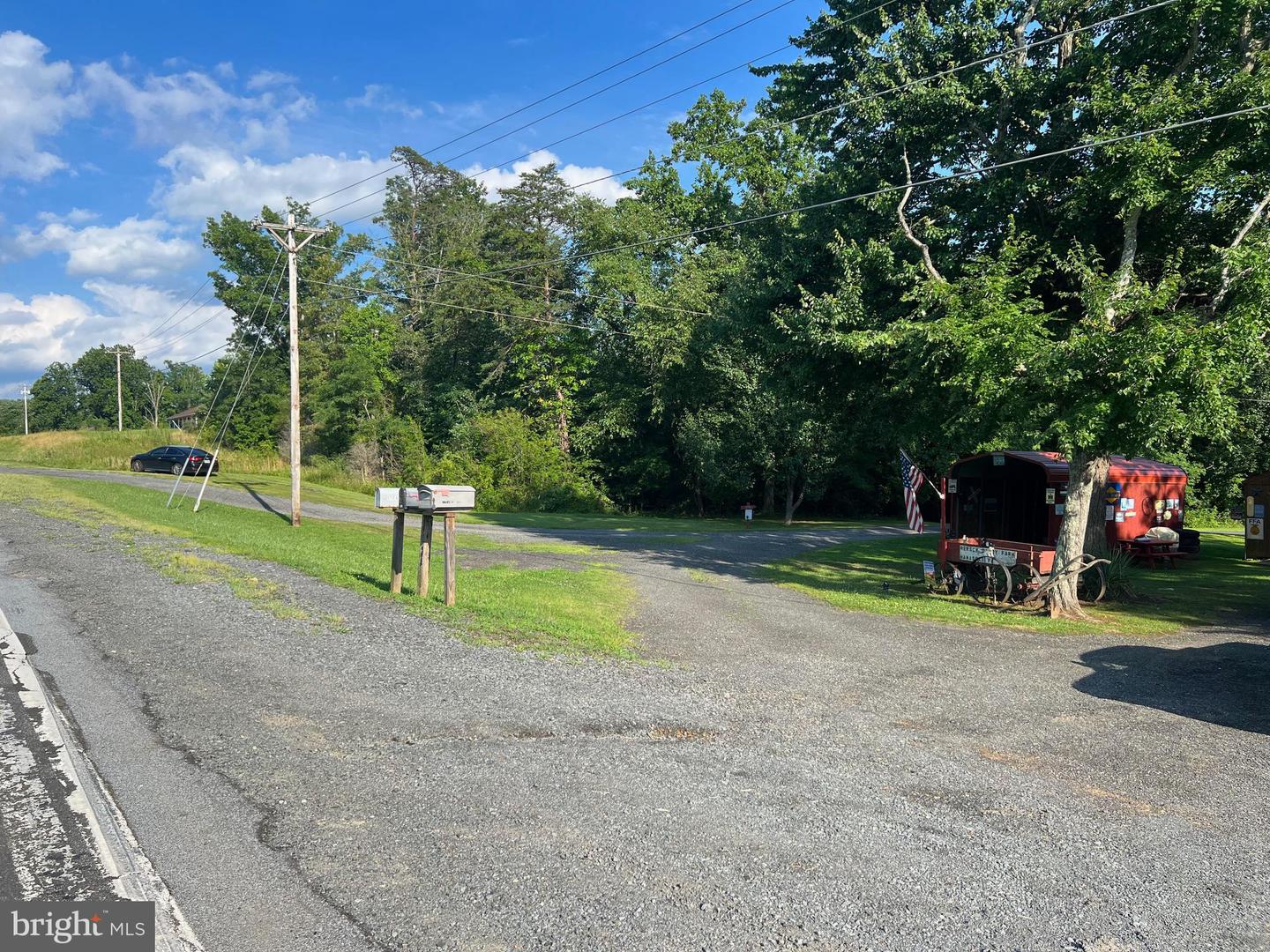 17034, 17030, 17046 LEE HWY, AMISSVILLE, Virginia 20106, 3 Bedrooms Bedrooms, ,3 BathroomsBathrooms,Residential,For sale,17034, 17030, 17046 LEE HWY,VACU2011098 MLS # VACU2011098