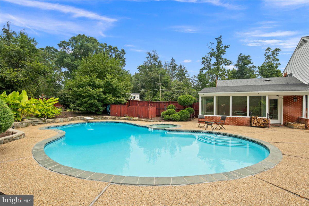 4601 TARPON LN, ALEXANDRIA, Virginia 22309, 4 Bedrooms Bedrooms, ,3 BathroomsBathrooms,Residential,For sale,4601 TARPON LN,VAFX2258784 MLS # VAFX2258784