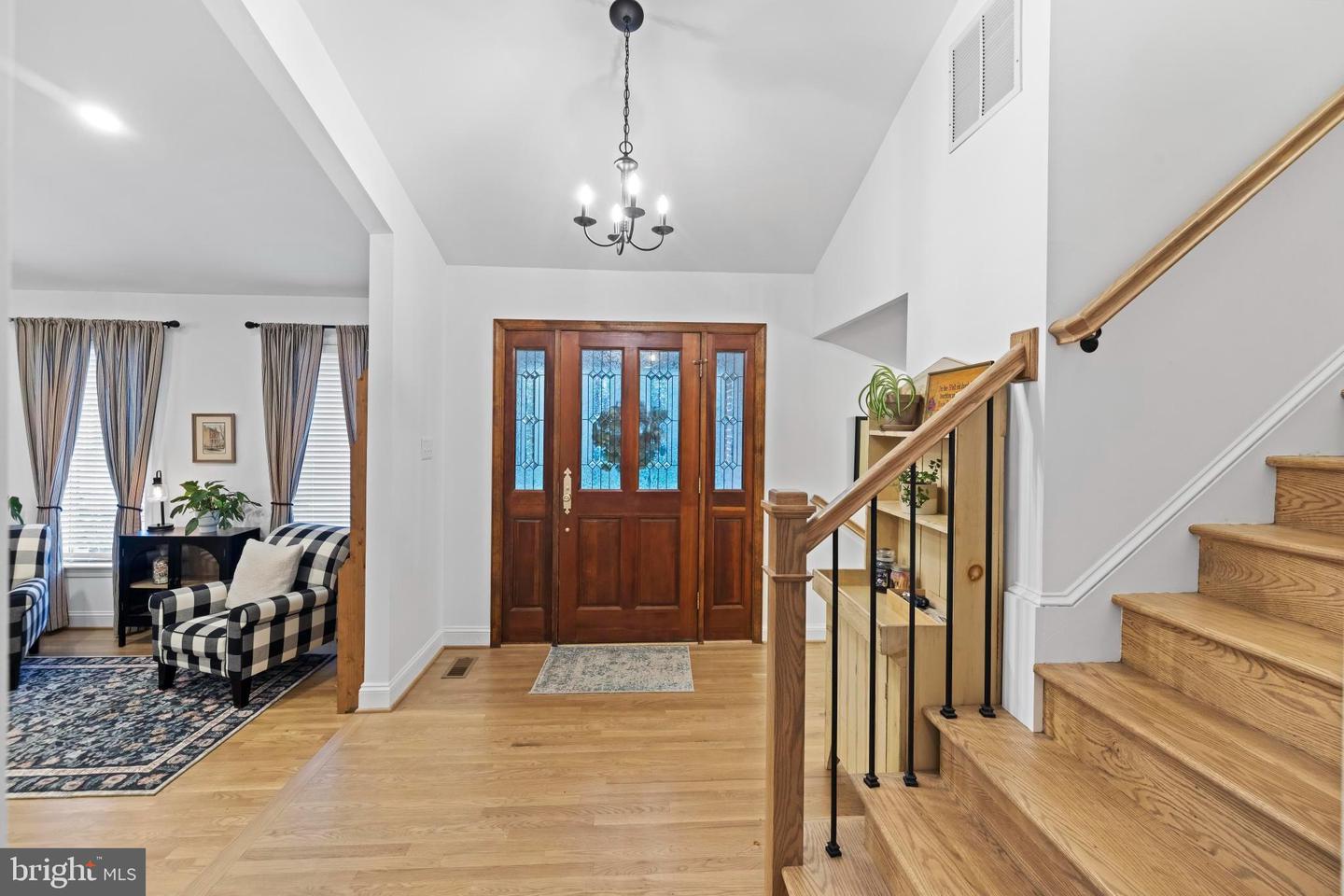 7054 IDYLWOOD RD, FALLS CHURCH, Virginia 22043, 7 Bedrooms Bedrooms, ,4 BathroomsBathrooms,Residential,For sale,7054 IDYLWOOD RD,VAFX2259710 MLS # VAFX2259710