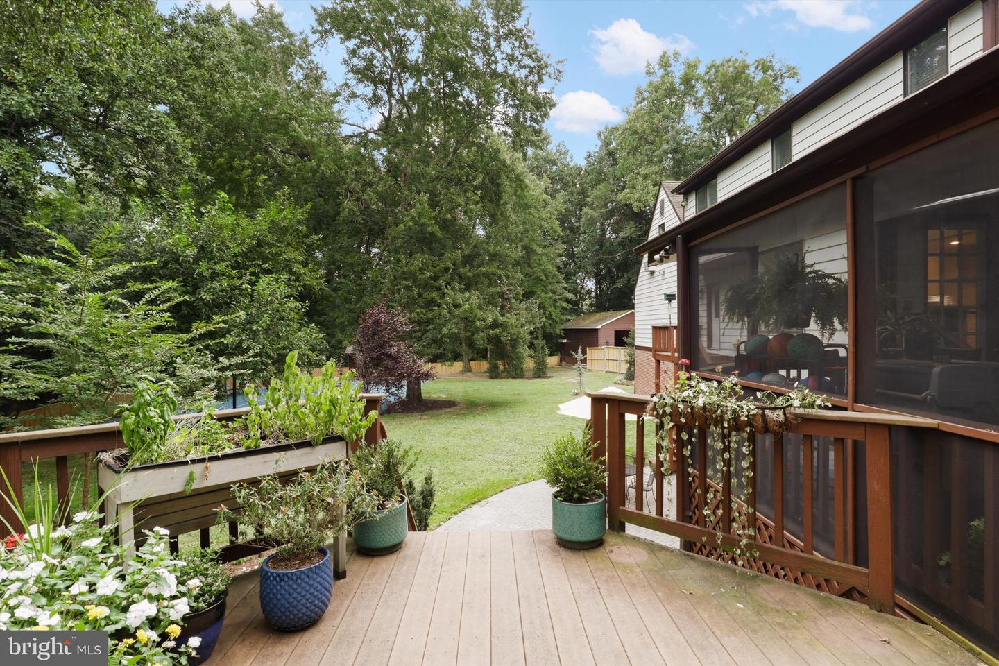 7054 IDYLWOOD RD, FALLS CHURCH, Virginia 22043, 7 Bedrooms Bedrooms, ,4 BathroomsBathrooms,Residential,For sale,7054 IDYLWOOD RD,VAFX2259710 MLS # VAFX2259710
