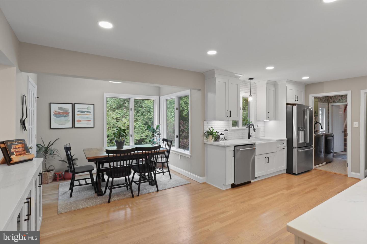 7054 IDYLWOOD RD, FALLS CHURCH, Virginia 22043, 7 Bedrooms Bedrooms, ,4 BathroomsBathrooms,Residential,For sale,7054 IDYLWOOD RD,VAFX2259710 MLS # VAFX2259710