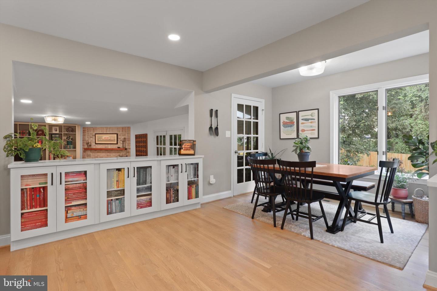 7054 IDYLWOOD RD, FALLS CHURCH, Virginia 22043, 7 Bedrooms Bedrooms, ,4 BathroomsBathrooms,Residential,For sale,7054 IDYLWOOD RD,VAFX2259710 MLS # VAFX2259710