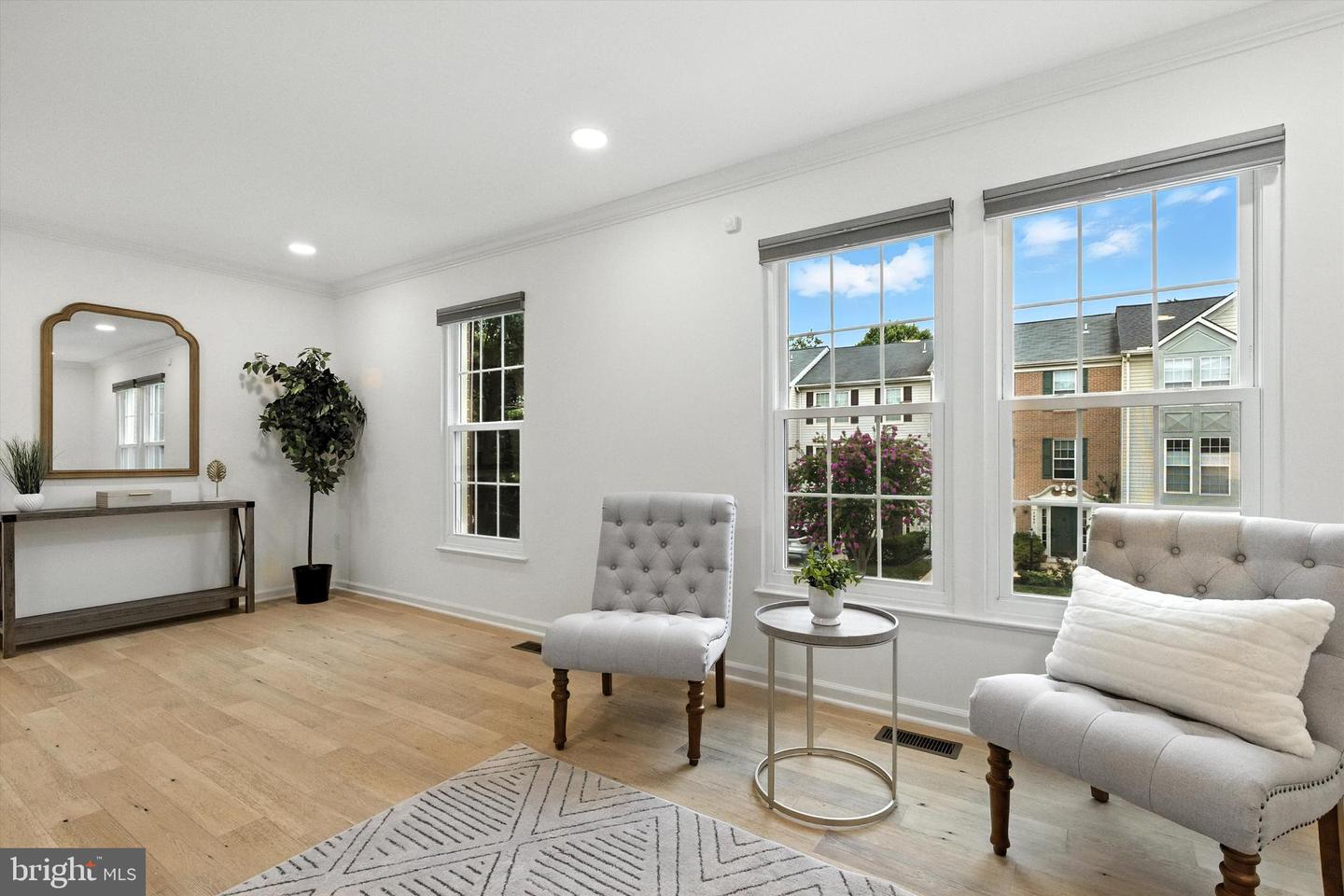 7495 GADSBY SQ, ALEXANDRIA, Virginia 22315, 3 Bedrooms Bedrooms, ,2 BathroomsBathrooms,Residential,For sale,7495 GADSBY SQ,VAFX2260262 MLS # VAFX2260262
