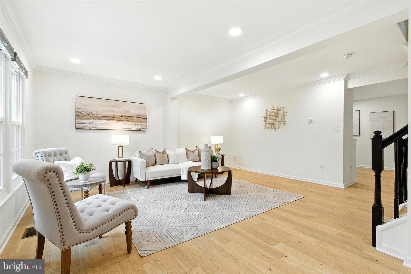7495 GADSBY SQ, ALEXANDRIA, Virginia 22315, 3 Bedrooms Bedrooms, ,2 BathroomsBathrooms,Residential,For sale,7495 GADSBY SQ,VAFX2260262 MLS # VAFX2260262