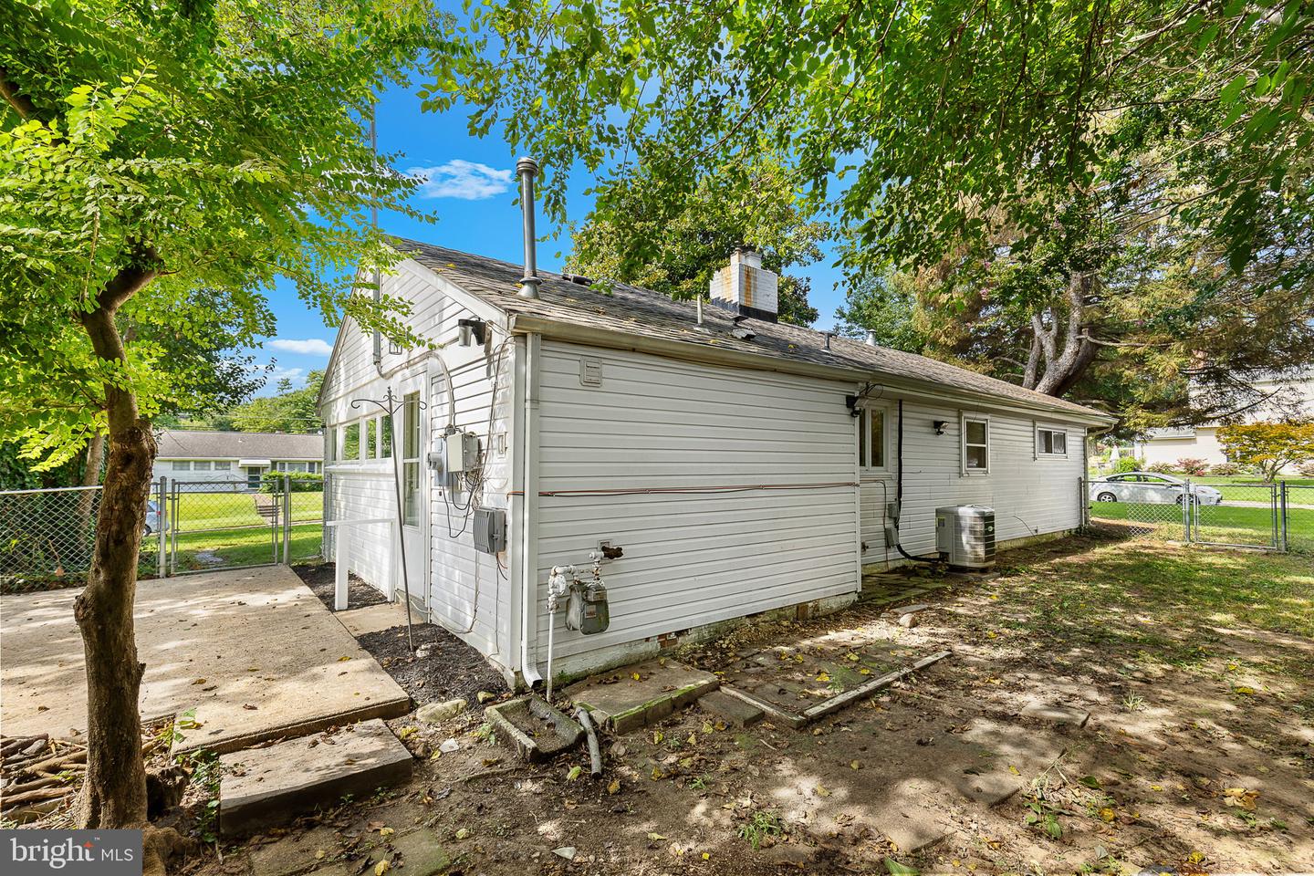 6529 VIRGINIA HILLS AVE, ALEXANDRIA, Virginia 22310, 3 Bedrooms Bedrooms, ,1 BathroomBathrooms,Residential,For sale,6529 VIRGINIA HILLS AVE,VAFX2260364 MLS # VAFX2260364