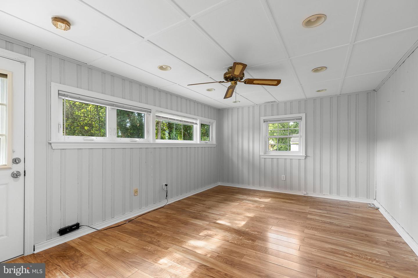 6529 VIRGINIA HILLS AVE, ALEXANDRIA, Virginia 22310, 3 Bedrooms Bedrooms, ,1 BathroomBathrooms,Residential,For sale,6529 VIRGINIA HILLS AVE,VAFX2260364 MLS # VAFX2260364