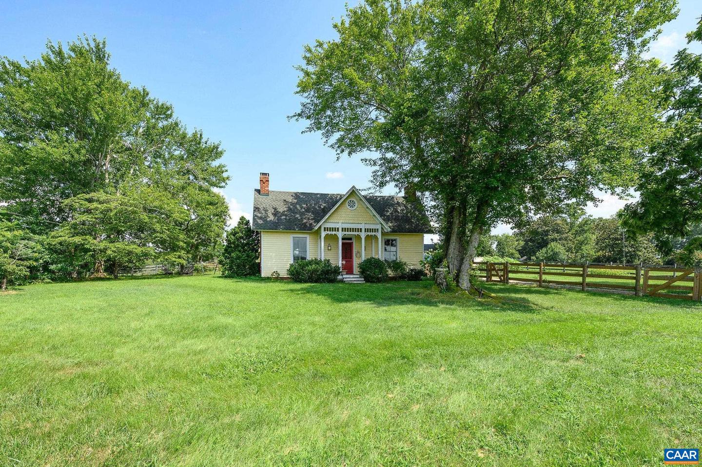 35 PAYNES LANDING RD, SCOTTSVILLE, Virginia 22945, 2 Bedrooms Bedrooms, ,2 BathroomsBathrooms,Residential,For sale,35 PAYNES LANDING RD,667737 MLS # 667737