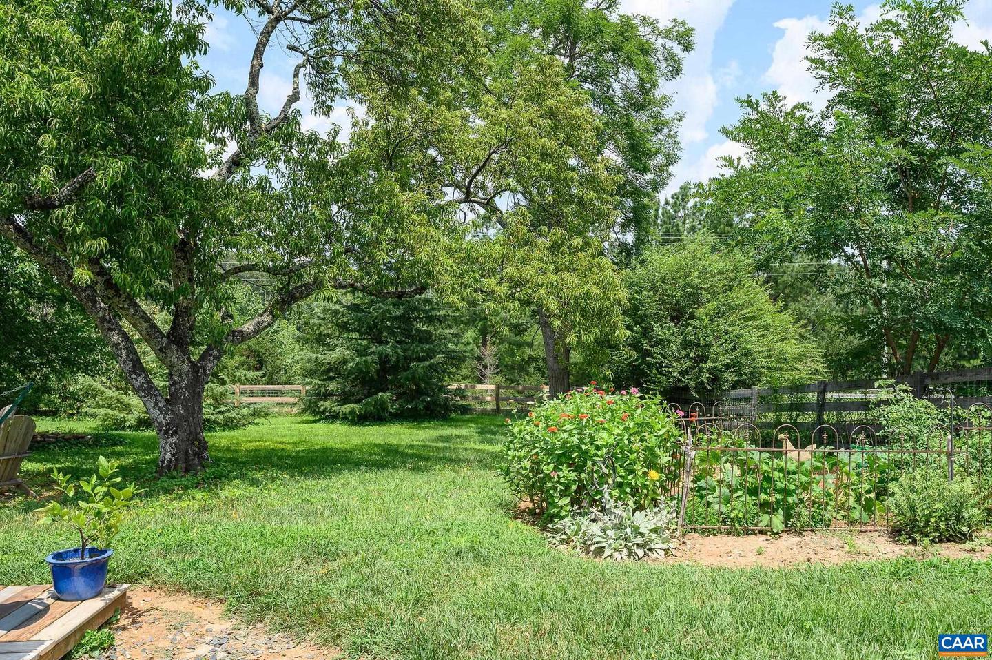 35 PAYNES LANDING RD, SCOTTSVILLE, Virginia 22945, 2 Bedrooms Bedrooms, ,2 BathroomsBathrooms,Residential,For sale,35 PAYNES LANDING RD,667737 MLS # 667737