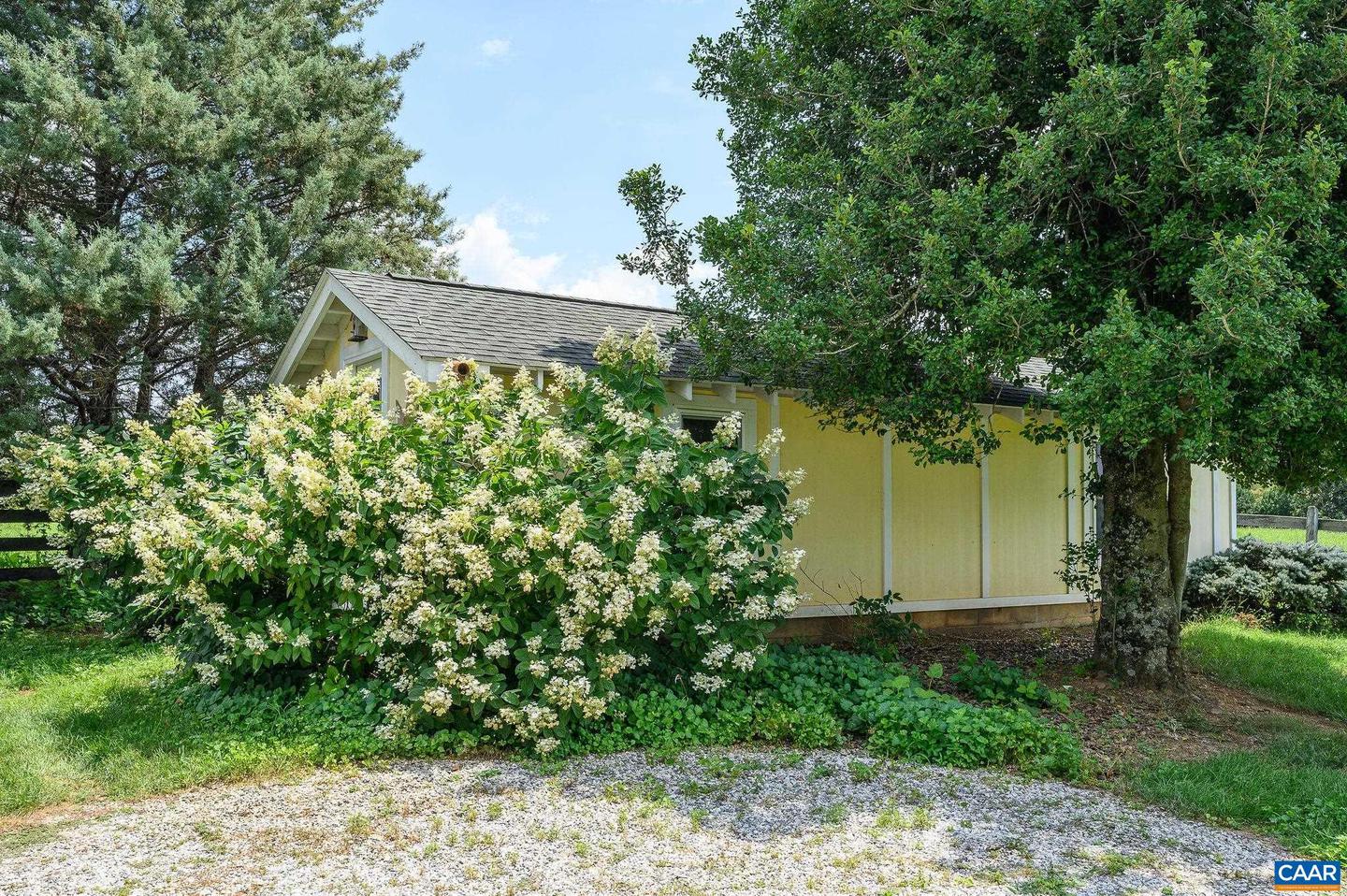 35 PAYNES LANDING RD, SCOTTSVILLE, Virginia 22945, 2 Bedrooms Bedrooms, ,2 BathroomsBathrooms,Residential,For sale,35 PAYNES LANDING RD,667737 MLS # 667737
