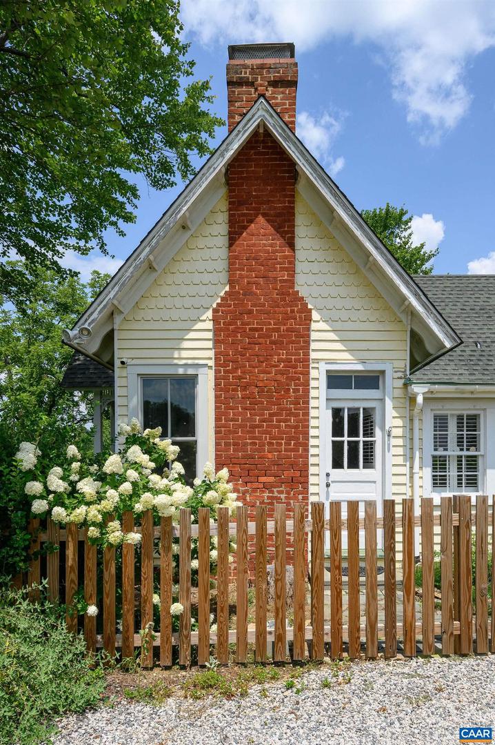 35 PAYNES LANDING RD, SCOTTSVILLE, Virginia 22945, 2 Bedrooms Bedrooms, ,2 BathroomsBathrooms,Residential,For sale,35 PAYNES LANDING RD,667737 MLS # 667737