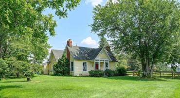 35 PAYNES LANDING RD, SCOTTSVILLE, Virginia 22945, 2 Bedrooms Bedrooms, ,2 BathroomsBathrooms,Residential,For sale,35 PAYNES LANDING RD,667737 MLS # 667737