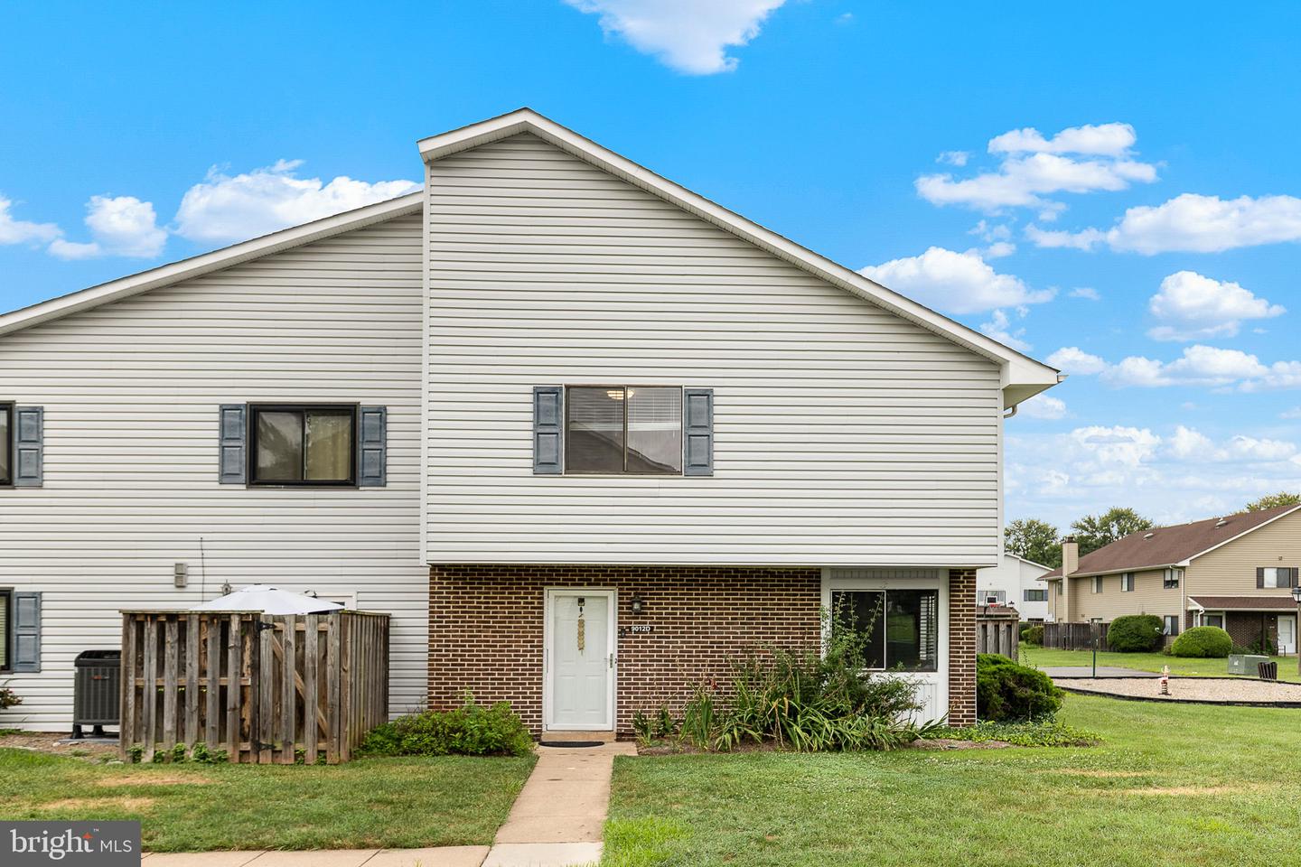 9012 SANDALWOOD DR #D, MANASSAS, Virginia 20110, 3 Bedrooms Bedrooms, ,2 BathroomsBathrooms,Residential,For sale,9012 SANDALWOOD DR #D,VAMN2009208 MLS # VAMN2009208