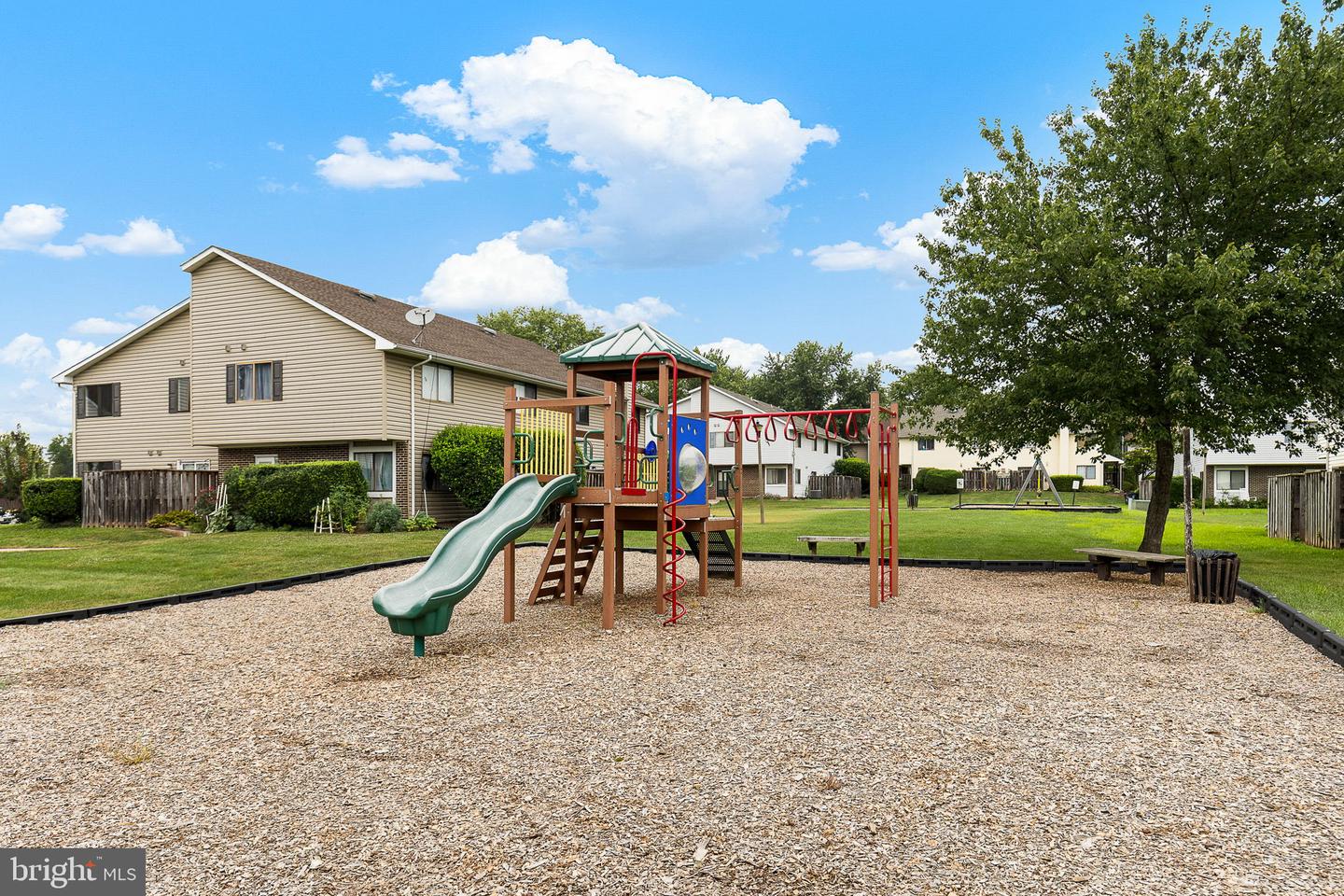 9012 SANDALWOOD DR #D, MANASSAS, Virginia 20110, 3 Bedrooms Bedrooms, ,2 BathroomsBathrooms,Residential,For sale,9012 SANDALWOOD DR #D,VAMN2009208 MLS # VAMN2009208