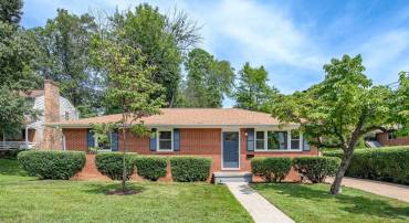 1515 AMHERST ST, CHARLOTTESVILLE, Virginia 22903, 3 Bedrooms Bedrooms, ,2 BathroomsBathrooms,Residential,For sale,1515 AMHERST ST,667909 MLS # 667909