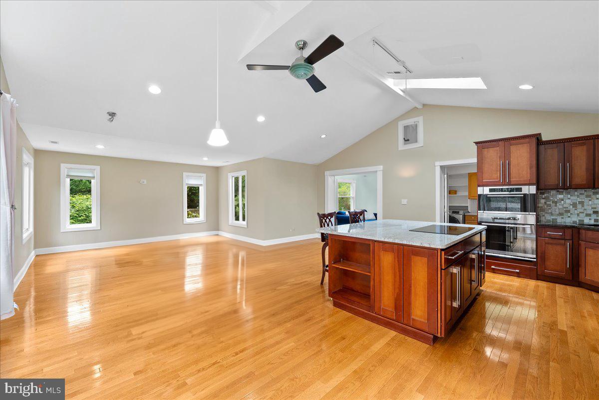 7029 OLD DOMINION DR, MCLEAN, Virginia 22101, 6 Bedrooms Bedrooms, ,3 BathroomsBathrooms,Residential,For sale,7029 OLD DOMINION DR,VAFX2261770 MLS # VAFX2261770