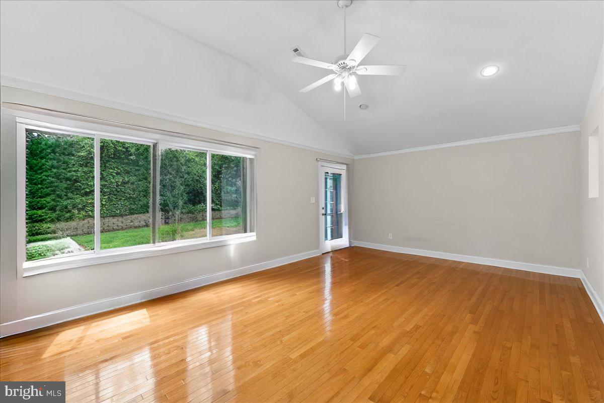 7029 OLD DOMINION DR, MCLEAN, Virginia 22101, 6 Bedrooms Bedrooms, ,3 BathroomsBathrooms,Residential,For sale,7029 OLD DOMINION DR,VAFX2261770 MLS # VAFX2261770