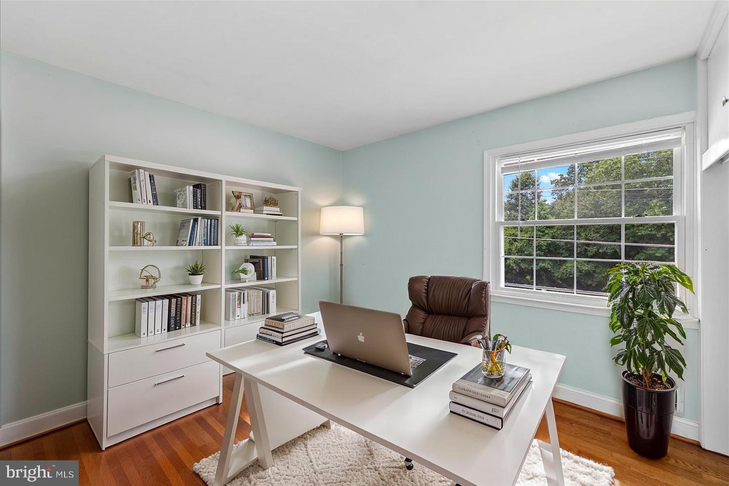 7029 OLD DOMINION DR, MCLEAN, Virginia 22101, 6 Bedrooms Bedrooms, ,3 BathroomsBathrooms,Residential,For sale,7029 OLD DOMINION DR,VAFX2261770 MLS # VAFX2261770