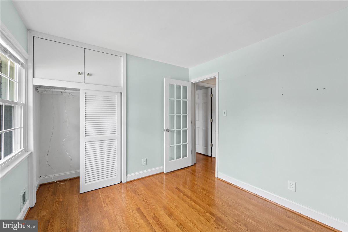 7029 OLD DOMINION DR, MCLEAN, Virginia 22101, 6 Bedrooms Bedrooms, ,3 BathroomsBathrooms,Residential,For sale,7029 OLD DOMINION DR,VAFX2261770 MLS # VAFX2261770