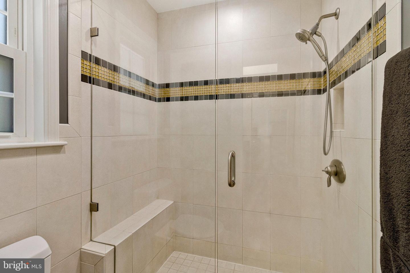 3518 MOUNT BURNSIDE WAY, WOODBRIDGE, Virginia 22192, 4 Bedrooms Bedrooms, ,3 BathroomsBathrooms,Residential,For sale,3518 MOUNT BURNSIDE WAY,VAPW2101714 MLS # VAPW2101714