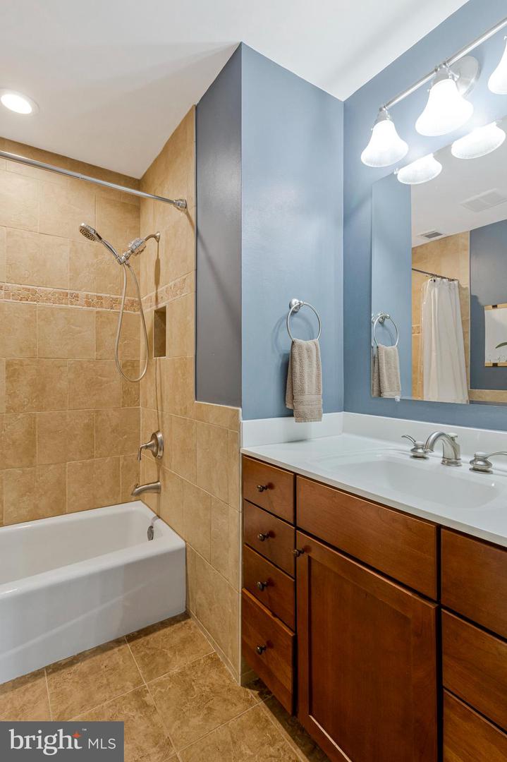 3518 MOUNT BURNSIDE WAY, WOODBRIDGE, Virginia 22192, 4 Bedrooms Bedrooms, ,3 BathroomsBathrooms,Residential,For sale,3518 MOUNT BURNSIDE WAY,VAPW2101714 MLS # VAPW2101714