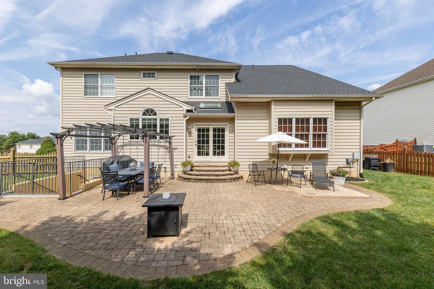 2530 GOLDENFIELD LN, WINCHESTER, Virginia 22601, 4 Bedrooms Bedrooms, ,3 BathroomsBathrooms,Residential,For sale,2530 GOLDENFIELD LN,VAWI2008908 MLS # VAWI2008908
