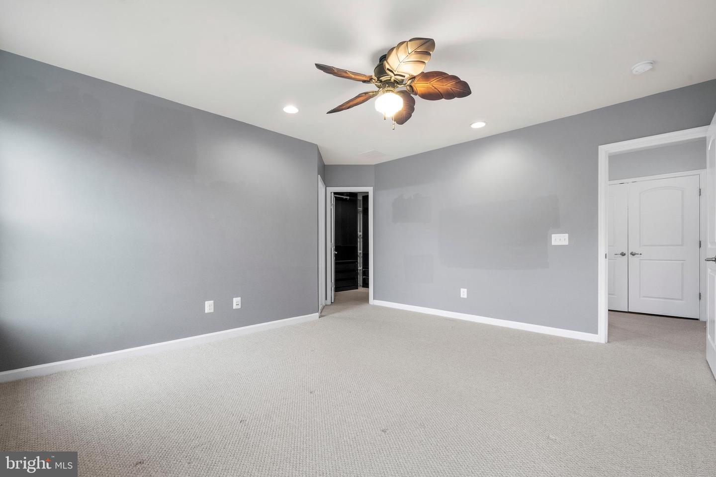 25359 WAKESTONE PARK TER, CHANTILLY, Virginia 20152, 4 Bedrooms Bedrooms, ,3 BathroomsBathrooms,Residential,For sale,25359 WAKESTONE PARK TER,VALO2104828 MLS # VALO2104828