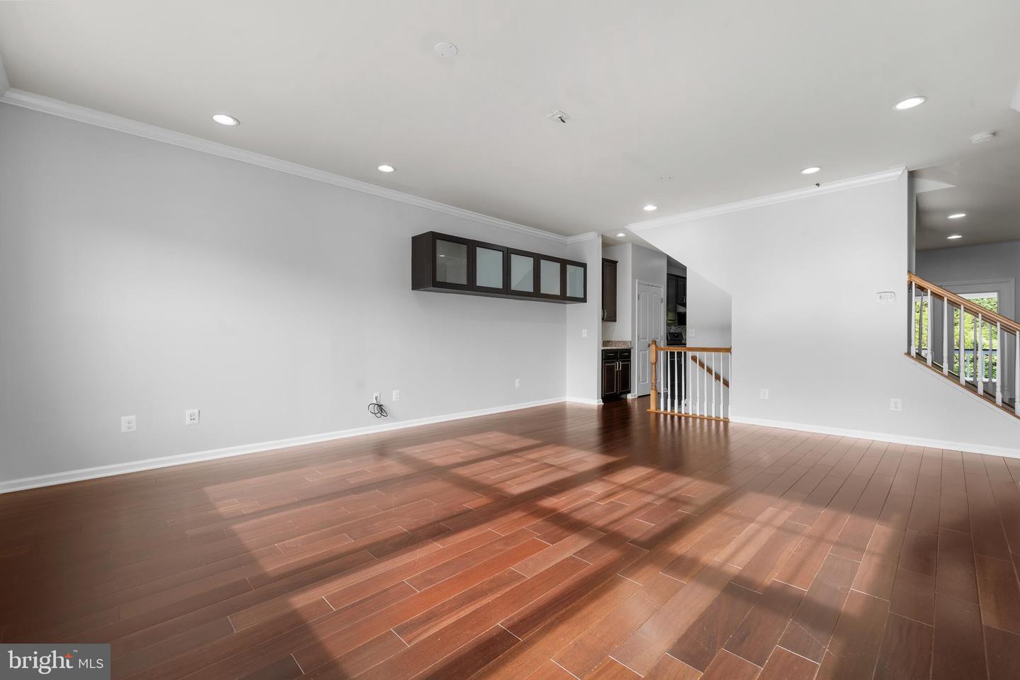 25359 WAKESTONE PARK TER, CHANTILLY, Virginia 20152, 4 Bedrooms Bedrooms, ,3 BathroomsBathrooms,Residential,For sale,25359 WAKESTONE PARK TER,VALO2104828 MLS # VALO2104828