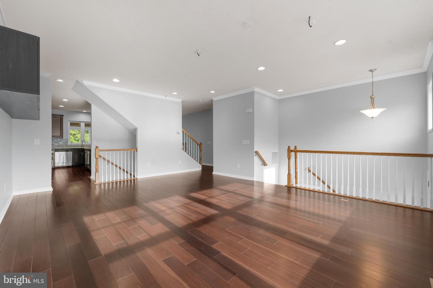 25359 WAKESTONE PARK TER, CHANTILLY, Virginia 20152, 4 Bedrooms Bedrooms, ,3 BathroomsBathrooms,Residential,For sale,25359 WAKESTONE PARK TER,VALO2104828 MLS # VALO2104828