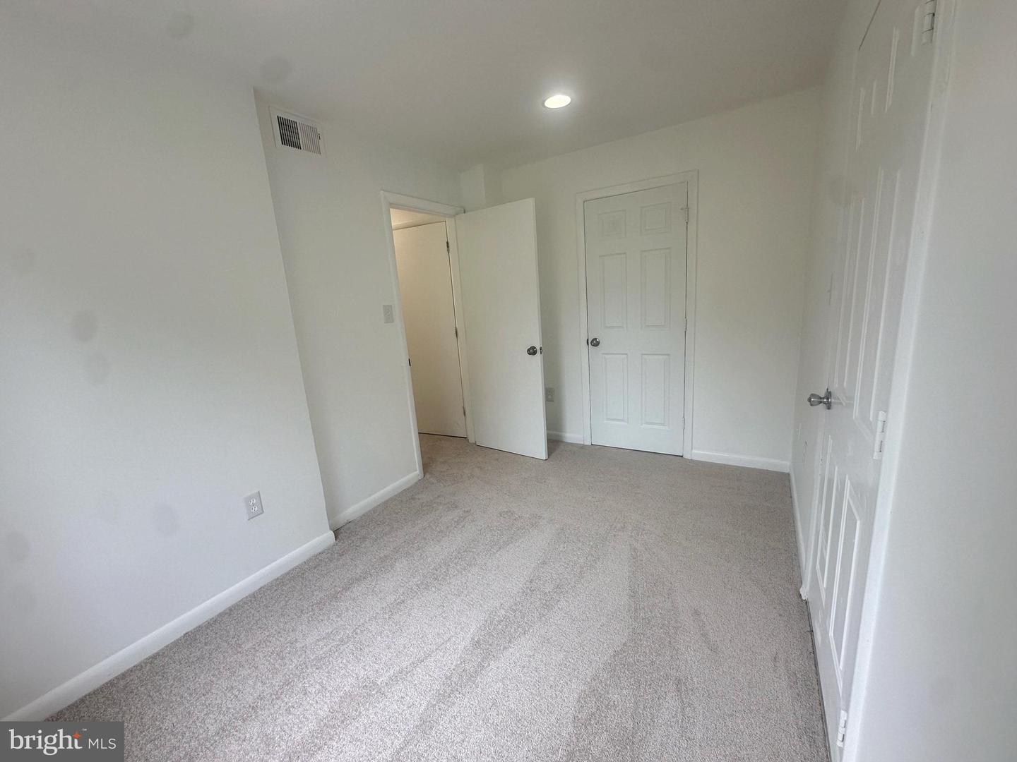 2559 PETER JEFFERSON LN, HERNDON, Virginia 20171, 4 Bedrooms Bedrooms, 4 Rooms Rooms,2 BathroomsBathrooms,Residential,For sale,2559 PETER JEFFERSON LN,VAFX2262208 MLS # VAFX2262208