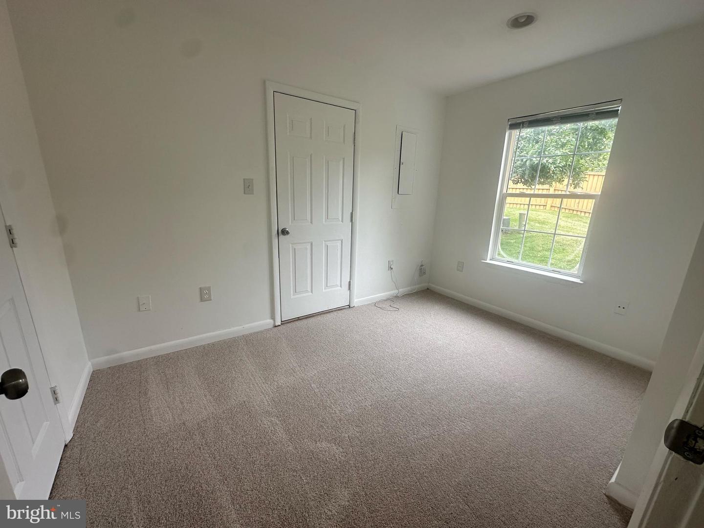 2559 PETER JEFFERSON LN, HERNDON, Virginia 20171, 4 Bedrooms Bedrooms, 4 Rooms Rooms,2 BathroomsBathrooms,Residential,For sale,2559 PETER JEFFERSON LN,VAFX2262208 MLS # VAFX2262208