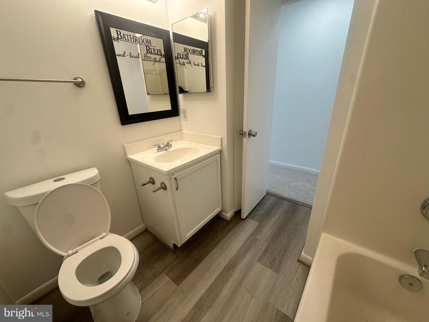 2559 PETER JEFFERSON LN, HERNDON, Virginia 20171, 4 Bedrooms Bedrooms, 4 Rooms Rooms,2 BathroomsBathrooms,Residential,For sale,2559 PETER JEFFERSON LN,VAFX2262208 MLS # VAFX2262208