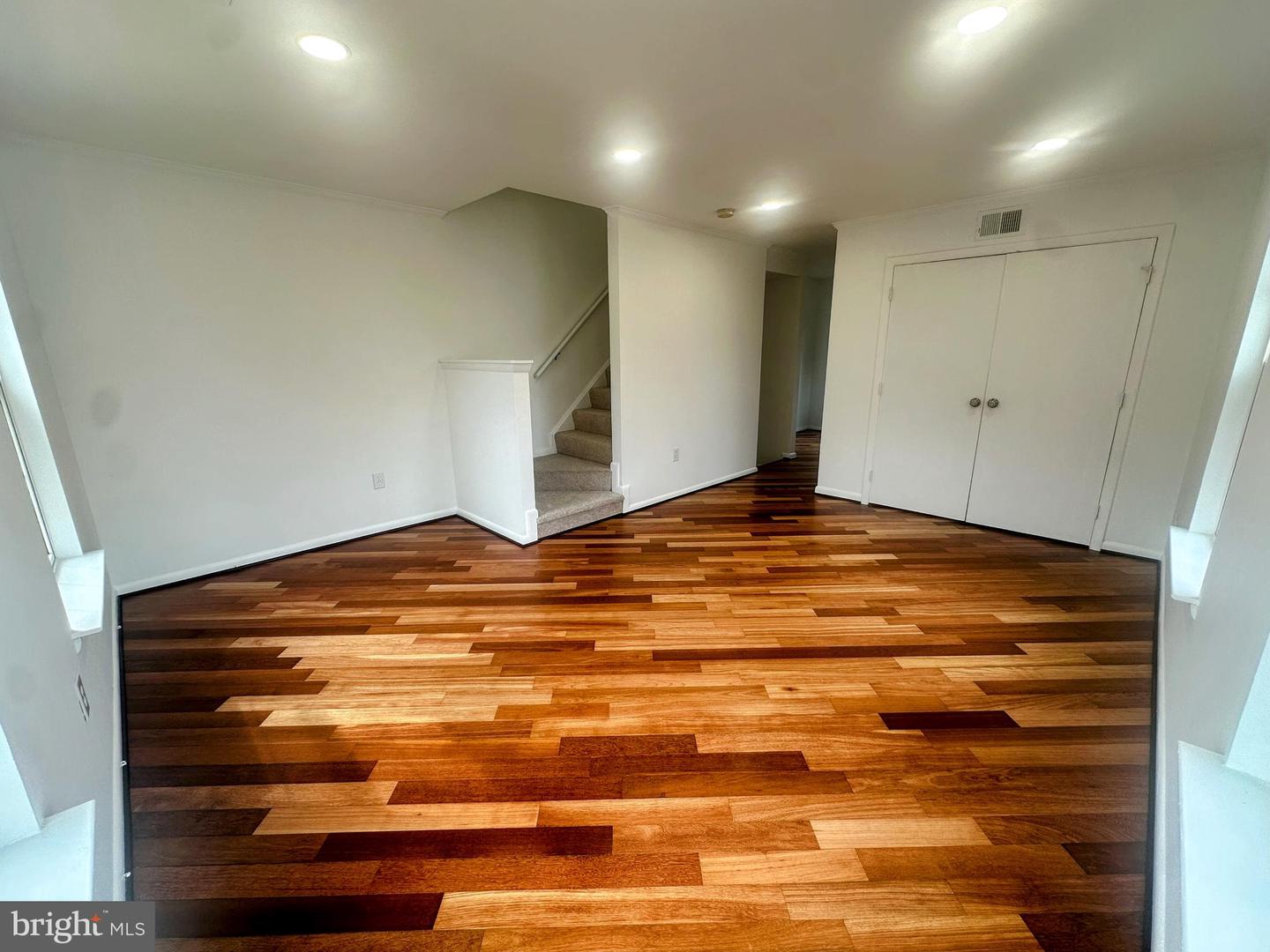 2559 PETER JEFFERSON LN, HERNDON, Virginia 20171, 4 Bedrooms Bedrooms, 4 Rooms Rooms,2 BathroomsBathrooms,Residential,For sale,2559 PETER JEFFERSON LN,VAFX2262208 MLS # VAFX2262208