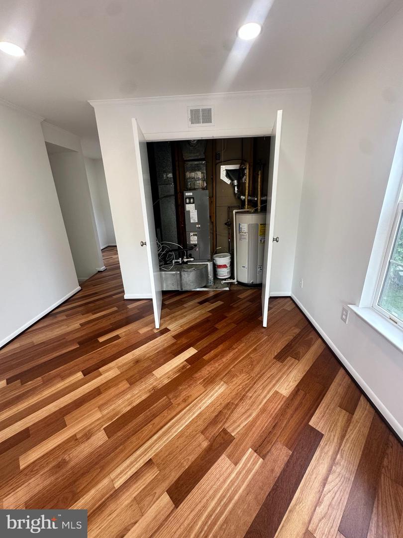 2559 PETER JEFFERSON LN, HERNDON, Virginia 20171, 4 Bedrooms Bedrooms, 4 Rooms Rooms,2 BathroomsBathrooms,Residential,For sale,2559 PETER JEFFERSON LN,VAFX2262208 MLS # VAFX2262208