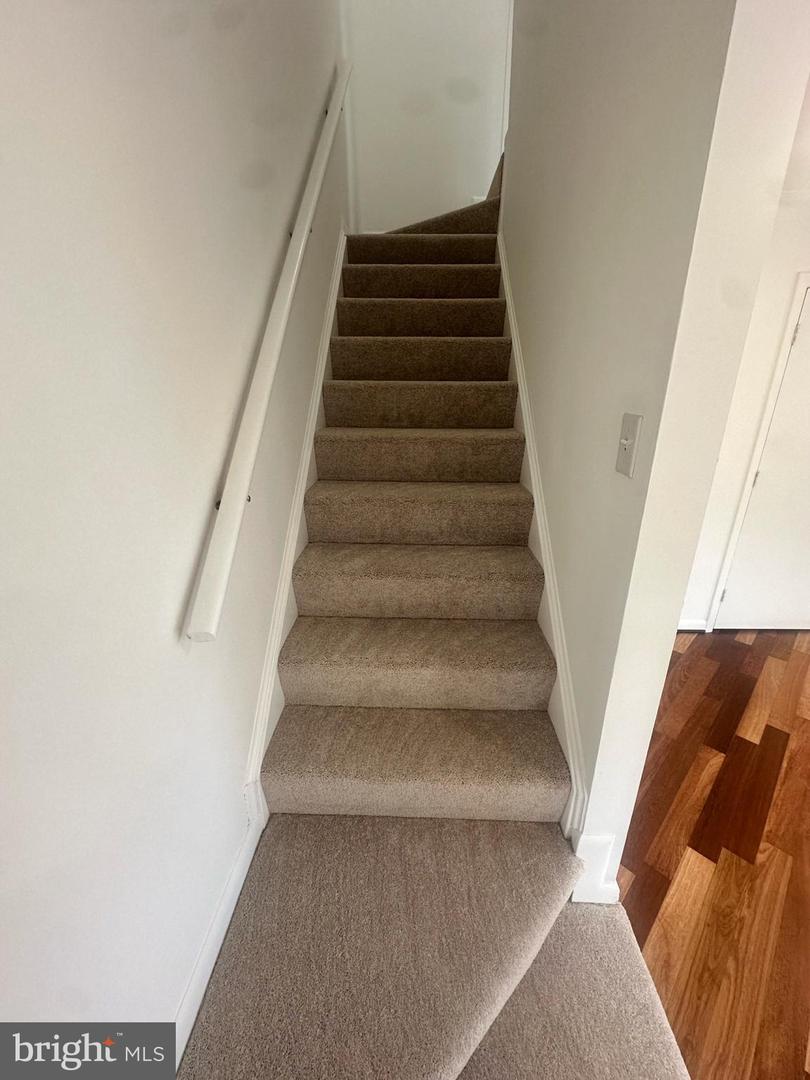 2559 PETER JEFFERSON LN, HERNDON, Virginia 20171, 4 Bedrooms Bedrooms, 4 Rooms Rooms,2 BathroomsBathrooms,Residential,For sale,2559 PETER JEFFERSON LN,VAFX2262208 MLS # VAFX2262208