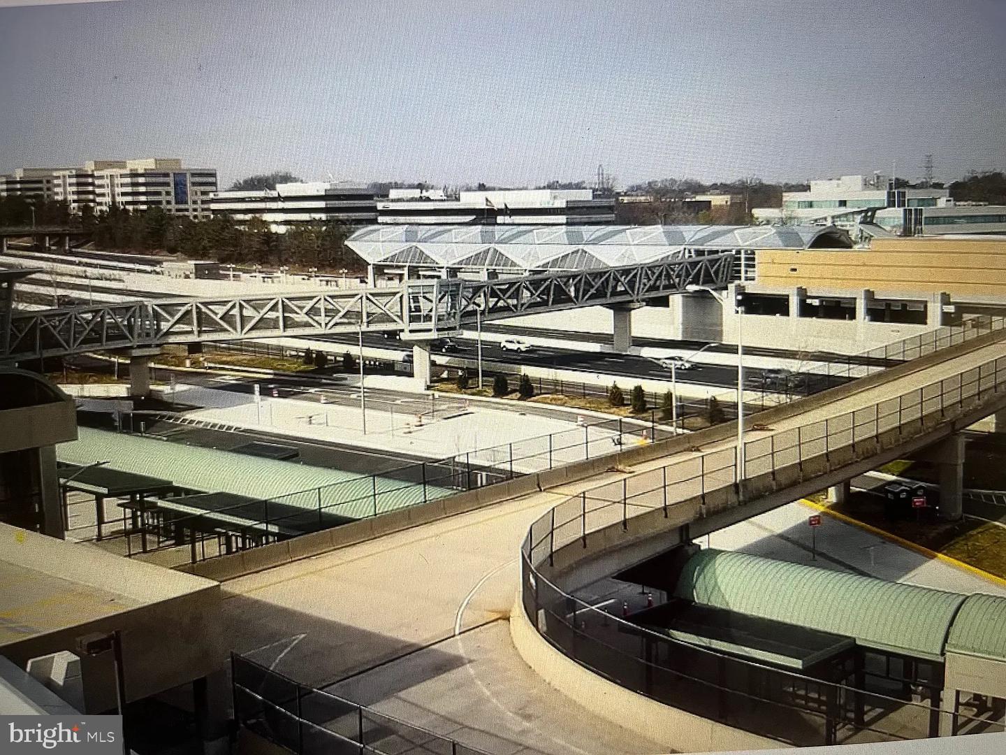 2559 PETER JEFFERSON LN, HERNDON, Virginia 20171, 4 Bedrooms Bedrooms, 4 Rooms Rooms,2 BathroomsBathrooms,Residential,For sale,2559 PETER JEFFERSON LN,VAFX2262208 MLS # VAFX2262208