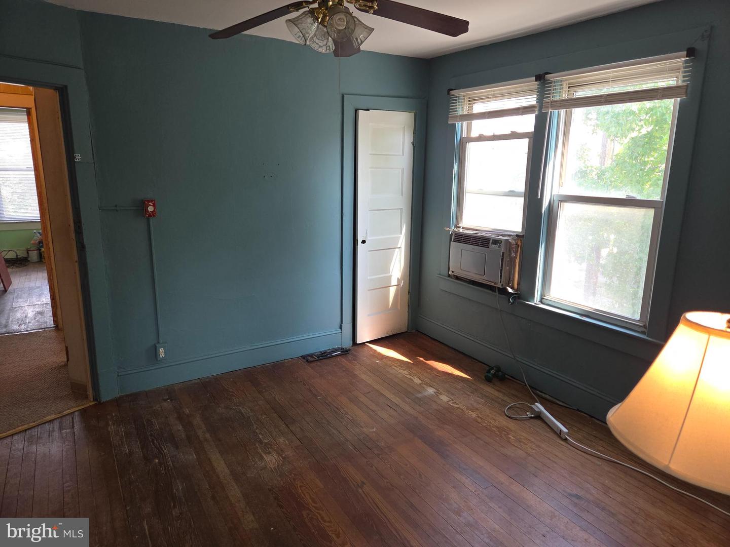 4600 9TH ST NW, WASHINGTON, District Of Columbia 20011, 4 Bedrooms Bedrooms, ,4 BathroomsBathrooms,Residential,For sale,4600 9TH ST NW,DCDC2215878 MLS # DCDC2215878