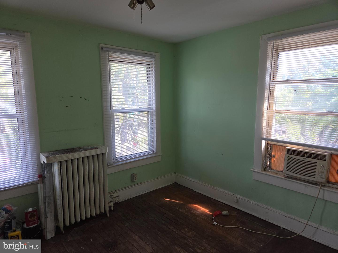 4600 9TH ST NW, WASHINGTON, District Of Columbia 20011, 4 Bedrooms Bedrooms, ,4 BathroomsBathrooms,Residential,For sale,4600 9TH ST NW,DCDC2215878 MLS # DCDC2215878