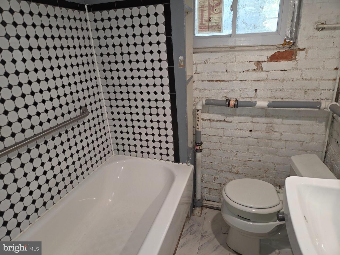 4600 9TH ST NW, WASHINGTON, District Of Columbia 20011, 4 Bedrooms Bedrooms, ,4 BathroomsBathrooms,Residential,For sale,4600 9TH ST NW,DCDC2215878 MLS # DCDC2215878