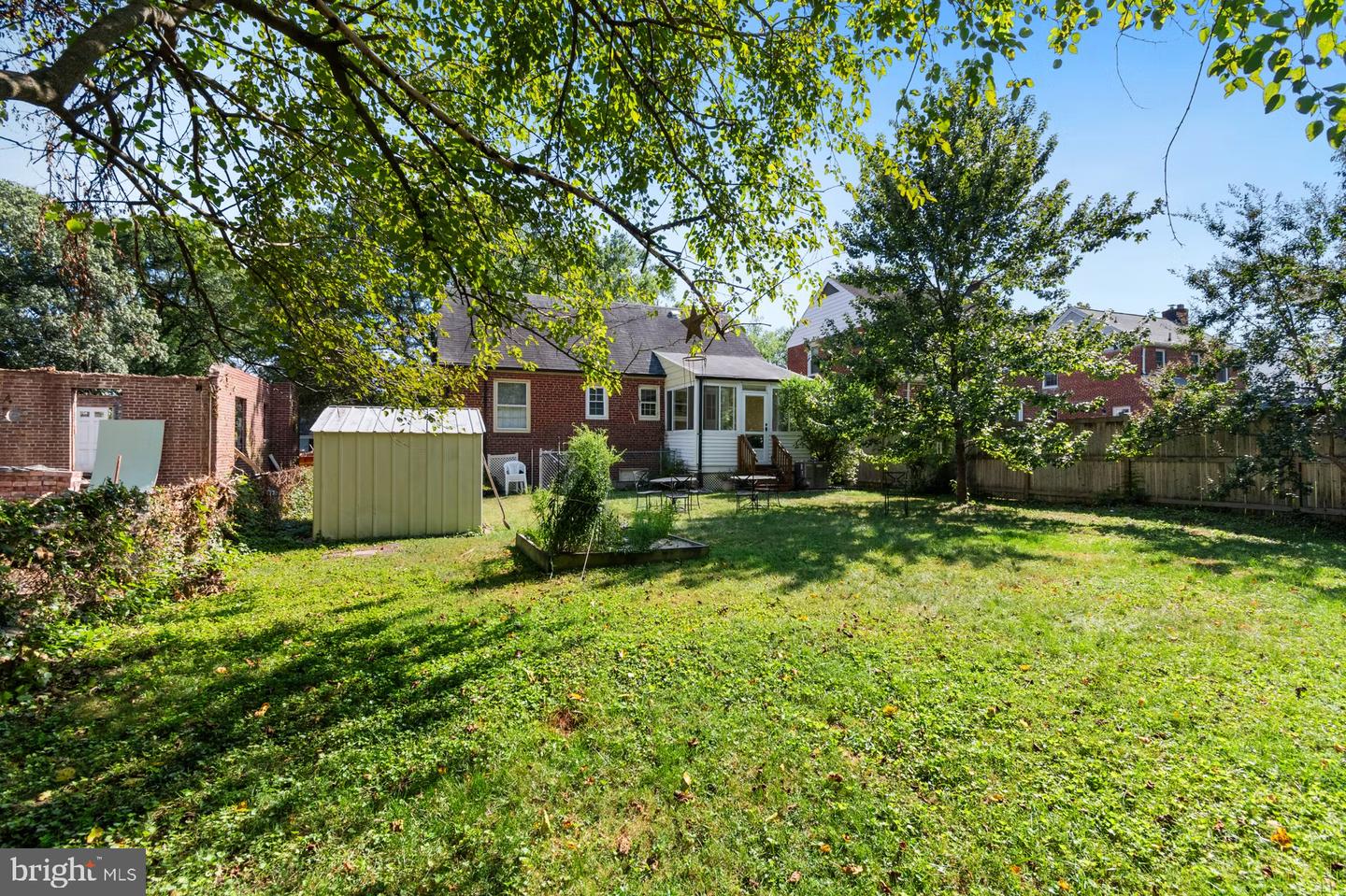 5713 5TH ST S, ARLINGTON, Virginia 22204, 3 Bedrooms Bedrooms, ,2 BathroomsBathrooms,Residential,For sale,5713 5TH ST S,VAAR2062472 MLS # VAAR2062472