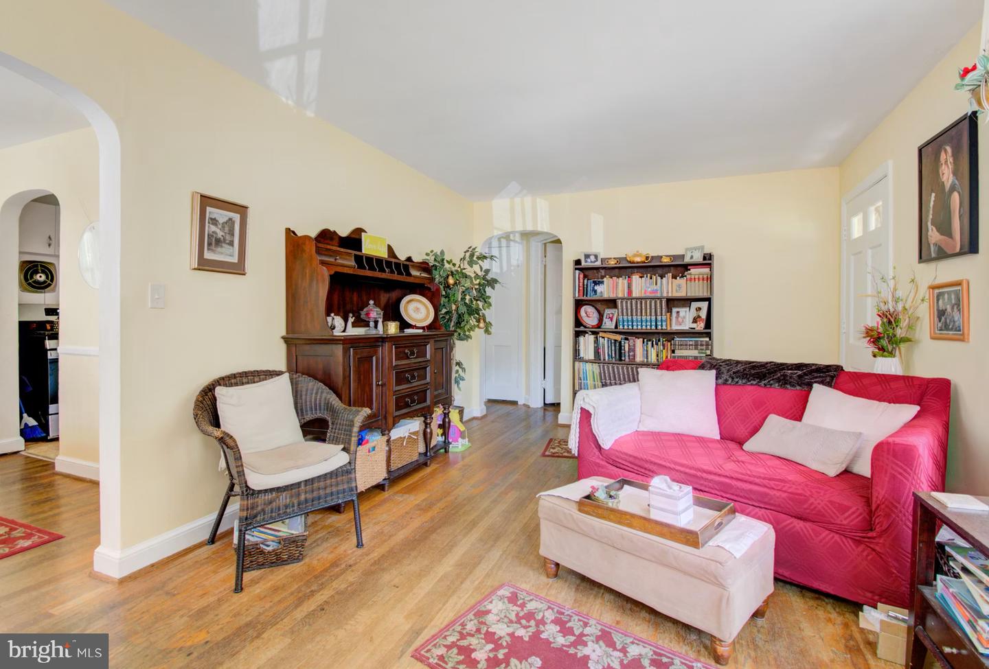 5713 5TH ST S, ARLINGTON, Virginia 22204, 3 Bedrooms Bedrooms, ,2 BathroomsBathrooms,Residential,For sale,5713 5TH ST S,VAAR2062472 MLS # VAAR2062472