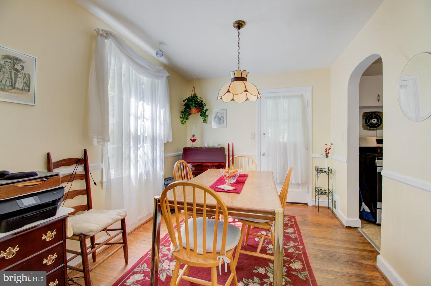 5713 5TH ST S, ARLINGTON, Virginia 22204, 3 Bedrooms Bedrooms, ,2 BathroomsBathrooms,Residential,For sale,5713 5TH ST S,VAAR2062472 MLS # VAAR2062472