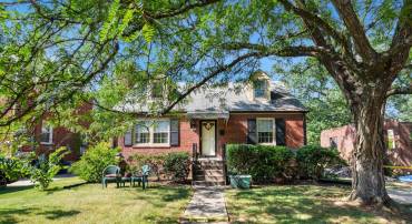 5713 5TH ST S, ARLINGTON, Virginia 22204, 3 Bedrooms Bedrooms, ,2 BathroomsBathrooms,Residential,For sale,5713 5TH ST S,VAAR2062472 MLS # VAAR2062472