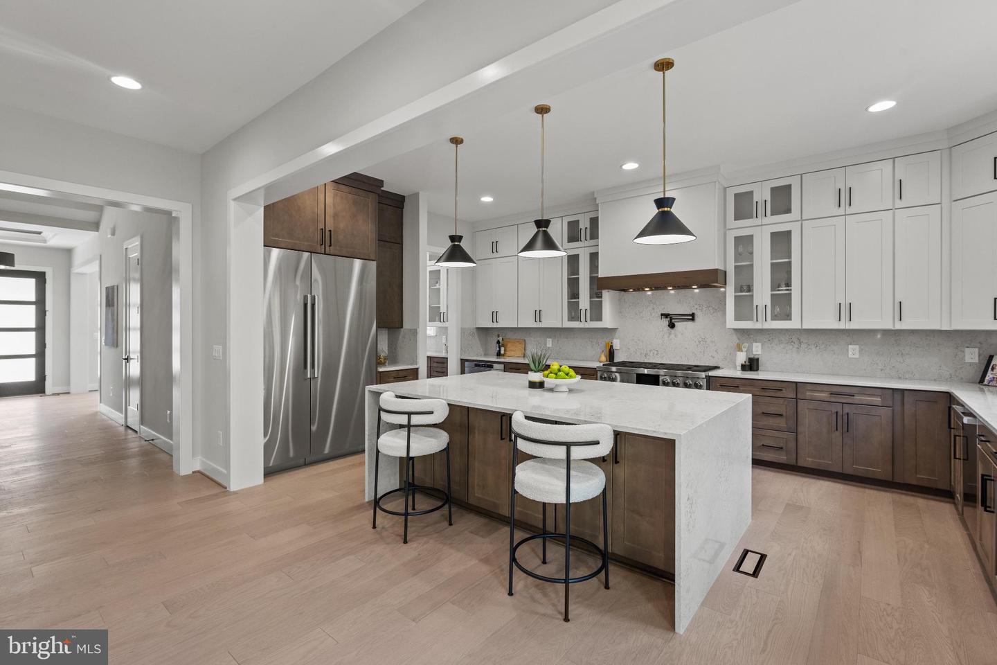 6511 IVY HILL DR, MCLEAN, Virginia 22101, 7 Bedrooms Bedrooms, 14 Rooms Rooms,6 BathroomsBathrooms,Residential,For sale,6511 IVY HILL DR,VAFX2262306 MLS # VAFX2262306