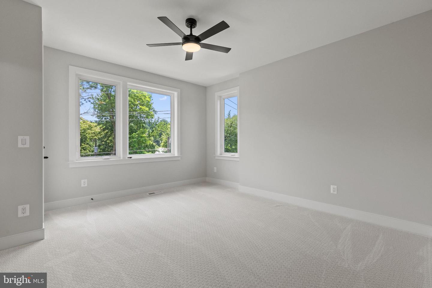 6511 IVY HILL DR, MCLEAN, Virginia 22101, 7 Bedrooms Bedrooms, 14 Rooms Rooms,6 BathroomsBathrooms,Residential,For sale,6511 IVY HILL DR,VAFX2262306 MLS # VAFX2262306