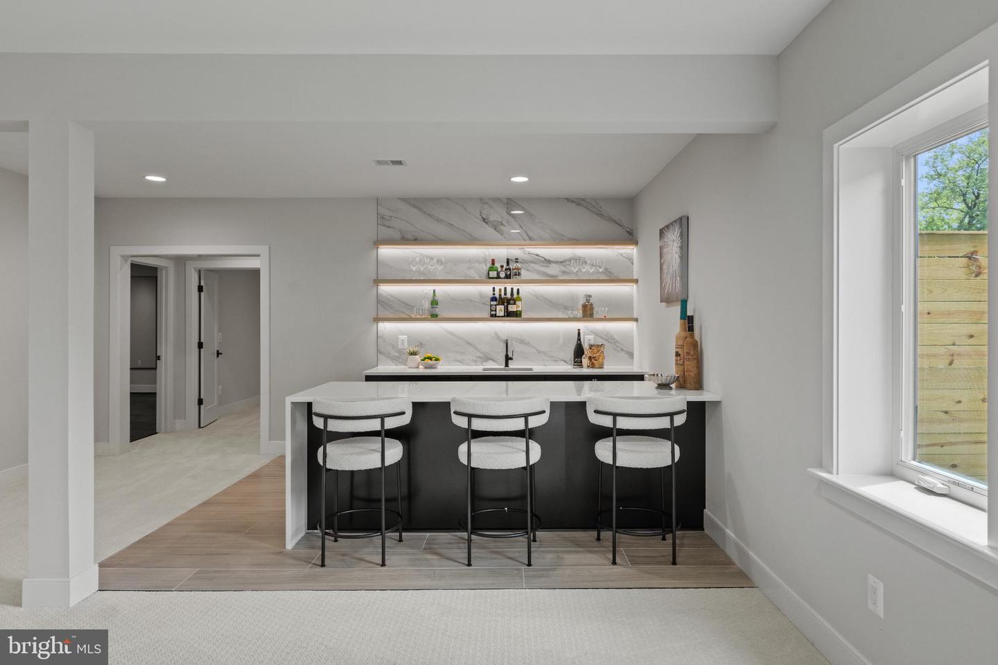 6511 IVY HILL DR, MCLEAN, Virginia 22101, 7 Bedrooms Bedrooms, 14 Rooms Rooms,6 BathroomsBathrooms,Residential,For sale,6511 IVY HILL DR,VAFX2262306 MLS # VAFX2262306